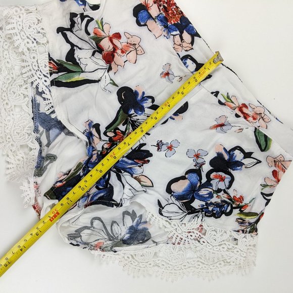 Revamped White Shorts with Blue and Red Flowers Small - Picture 9 of 9